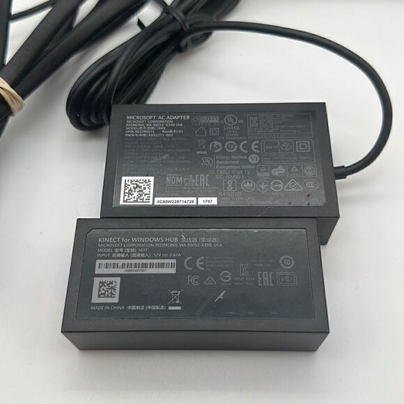 Microsoft Xbox One Kinect Sensor Bar Camera + Windows Hub 3.0 USB Adapter Bundle - Picture 3 of 4